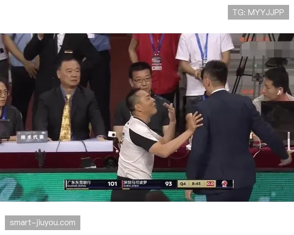 裁判沟通规则有哪些限制？解读场上交流细节与判罚影响